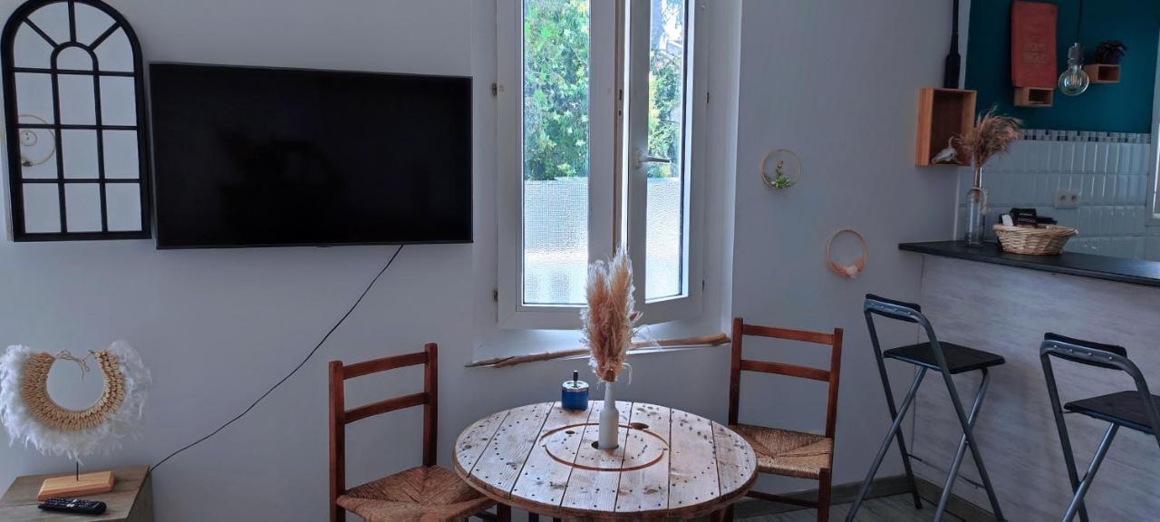 L'Appartement 7 - Centre Ville-Parking-Tv-Wifi Tarbes Zewnętrze zdjęcie